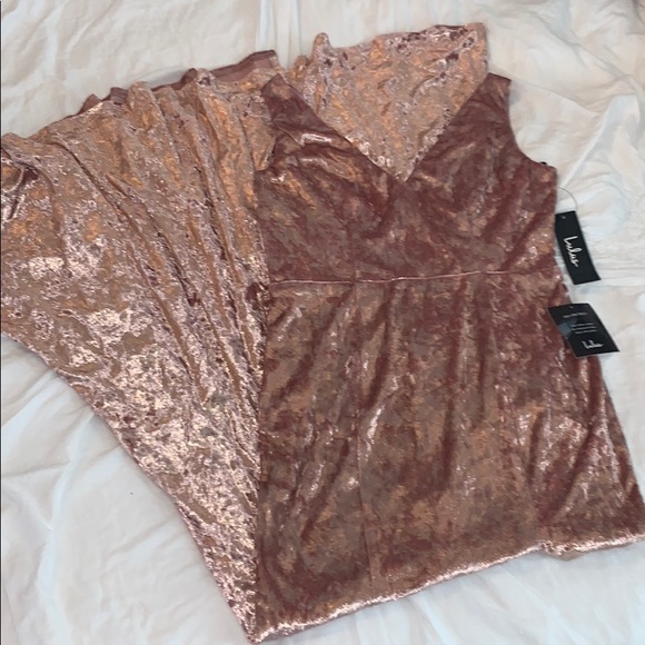 Lulus Mauve Velvet Maxi Dress - Picture 4 of 6